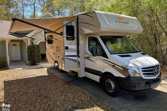 2019 Prism 2150CB