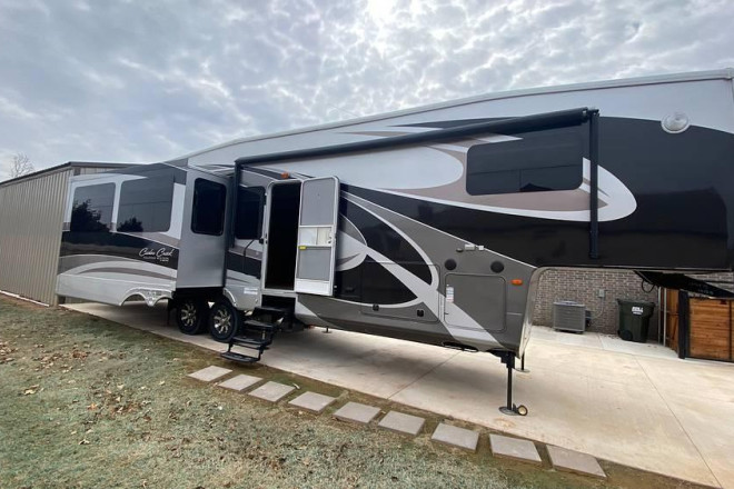 2012 Cedar Creek 36RE