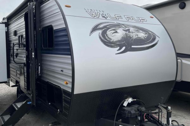 2023 Wolf Pup 17JG