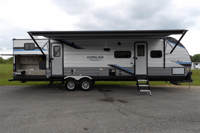 2022 Other CATALINA LEGACY EDITION 323BHDSCK