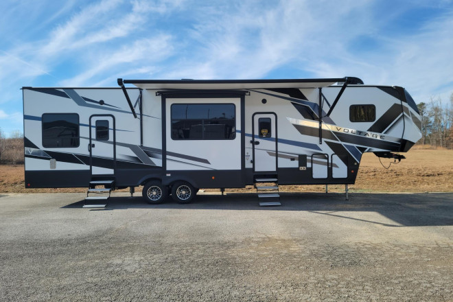 2023 Other VOLTAGE TRITON 3571