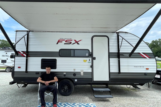 2021 Wildwood Fsx 177bh