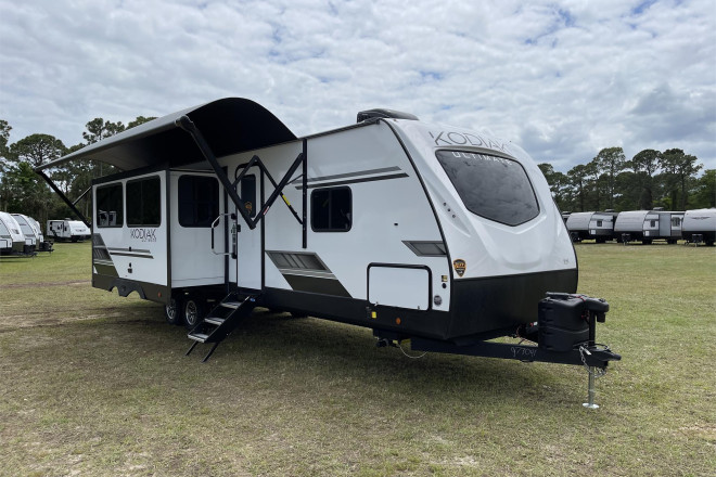 2022 Kodiak Ultimate 3301bhsl