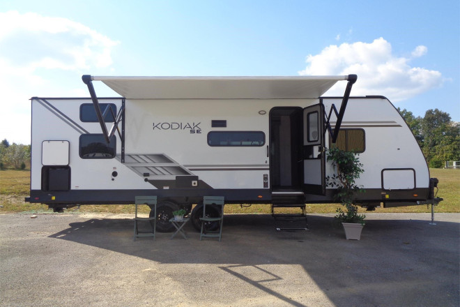 2022 Kodiak Se 27sbh