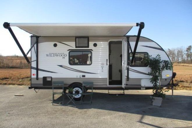 2017 Wildwood Fs 186rb
